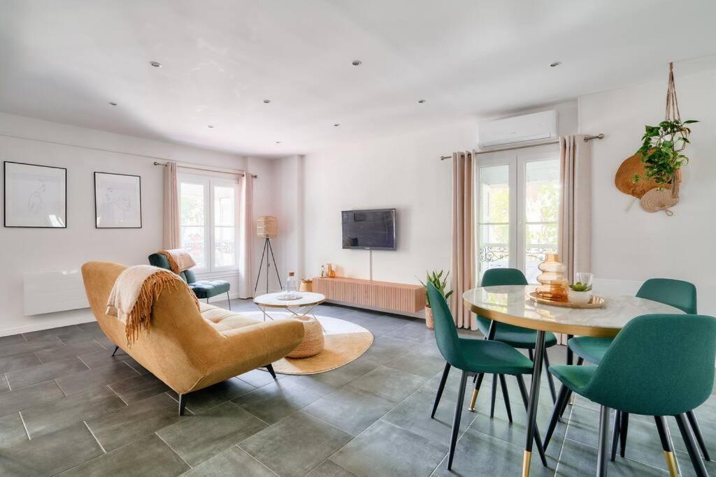 Charmant A 10 Min A Pied Du Vieux Port Apartamento