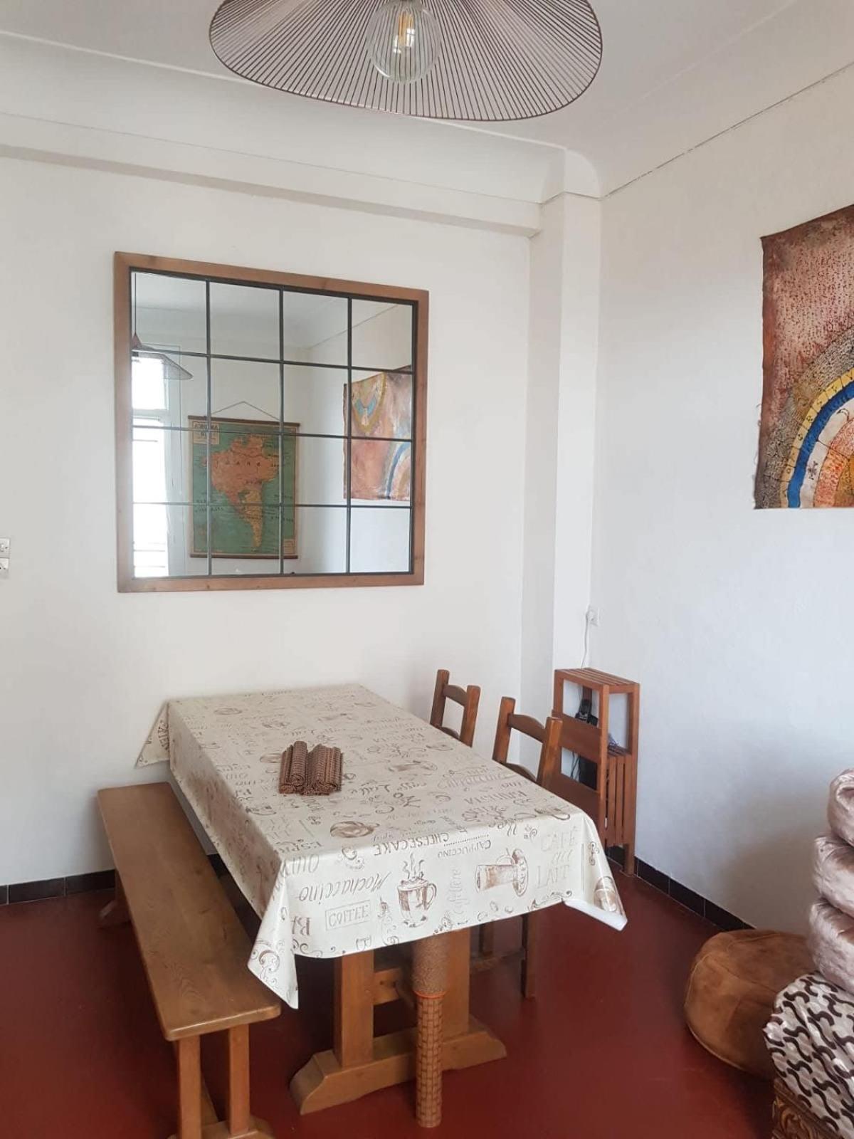 Spacious In The Heart Of Apartment *