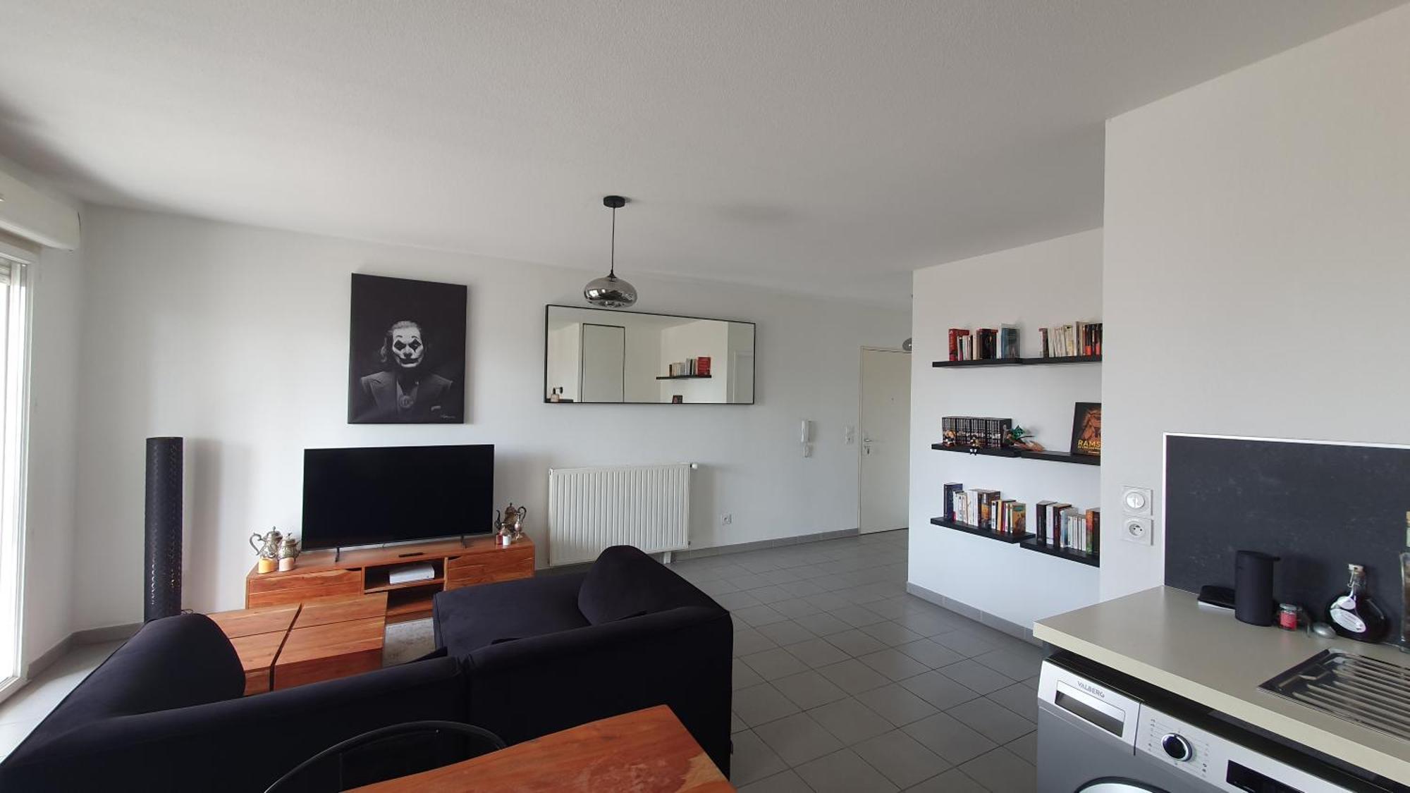 Apartment 3 Pieces + Terrasse