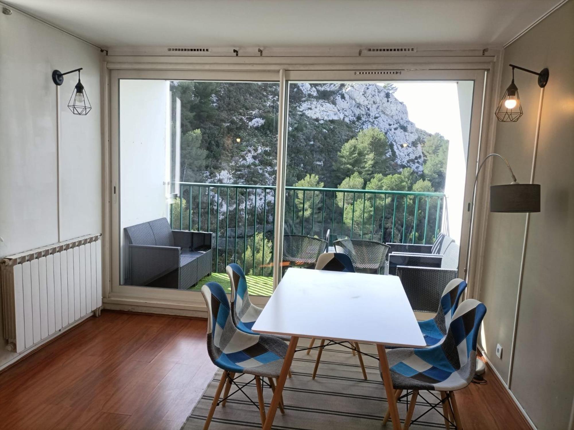 Vue Et Montagne Dans Parc Du Roy D'espagne, Up To 7 People *