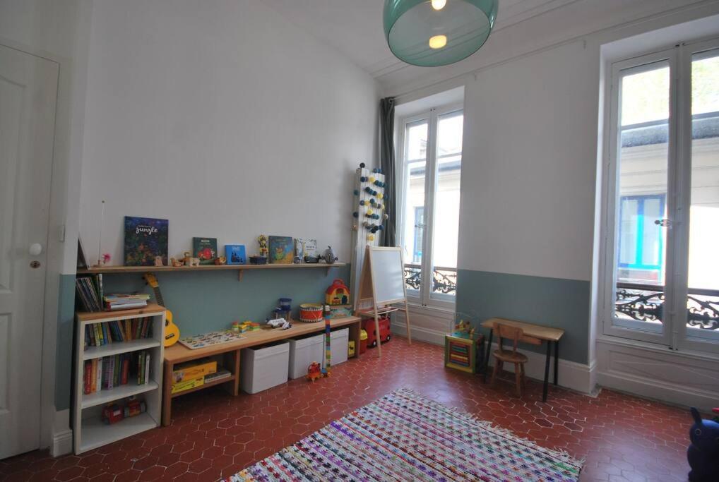 Havre De Paix Au Coeur De + Garage Apartment *