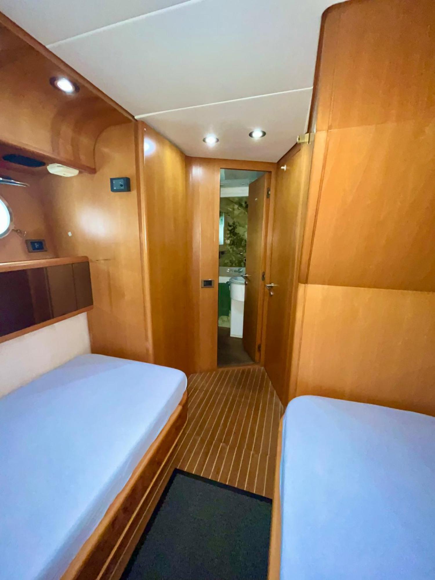 Yacht *