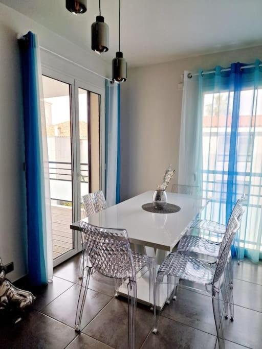 Appartement Prado David - Stade Velodrome - Parc Chanot - Luxury By The Sea Marseilles