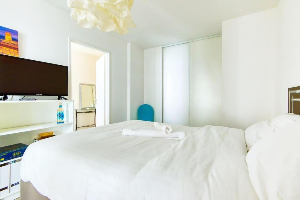 Apartamento Super T2 Climatise Avec Balcon A Pied Catalan Marselha
