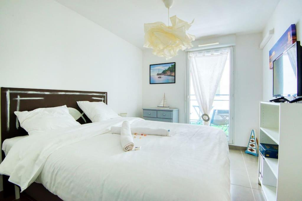 Apartamento Super T2 Climatise Avec Balcon A Pied Catalan