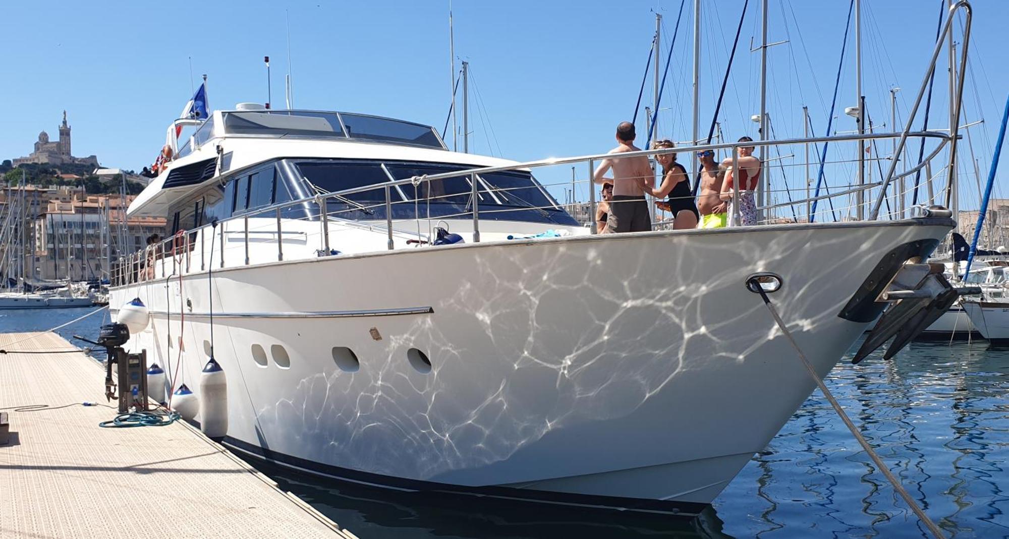Yacht