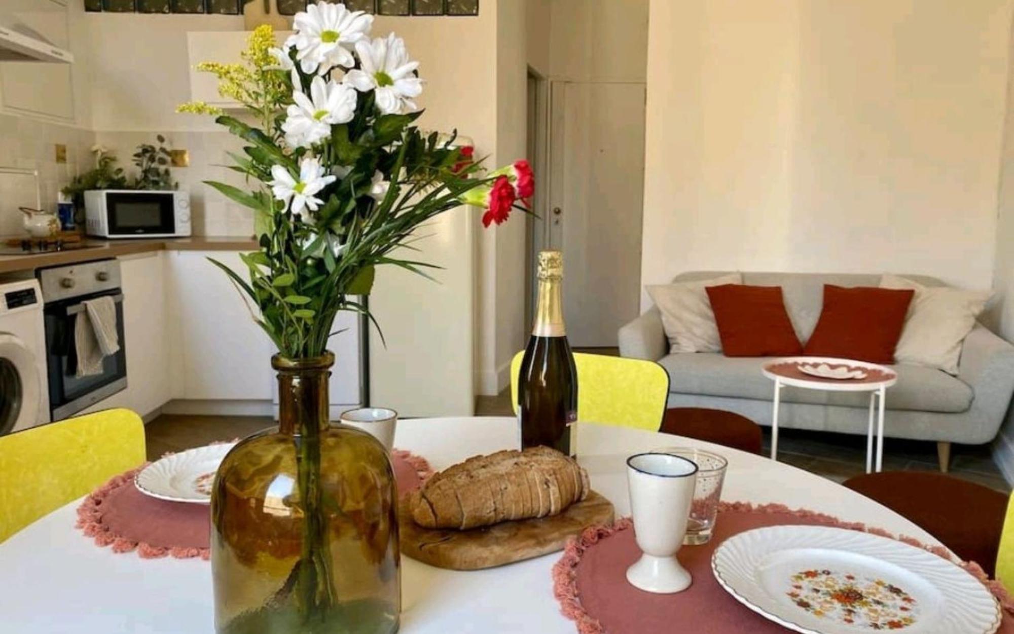 Minimalistic Style Of Baille By Weekome Marseille