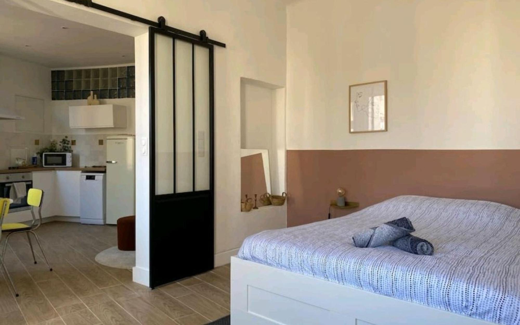 Apartment Minimalistic Style Of Baille By Weekome Marseille