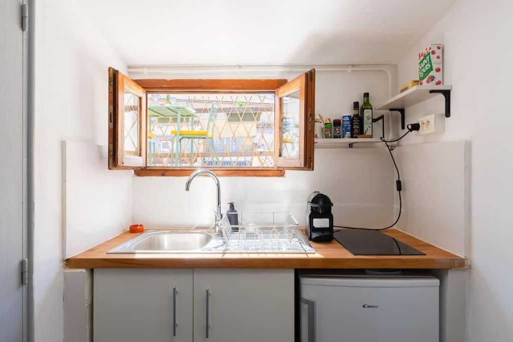 Apartamento With Sunny Patio In Panier Near Old Port