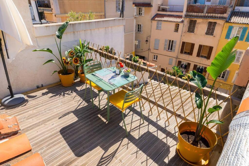 With Sunny Patio In Panier Near Old Port * Marselha