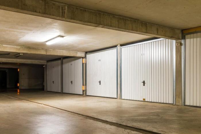 Căn hộ Elegant T3 Au Panier Vieux Port Avec Terrasse Privee Et Parking Marseille
