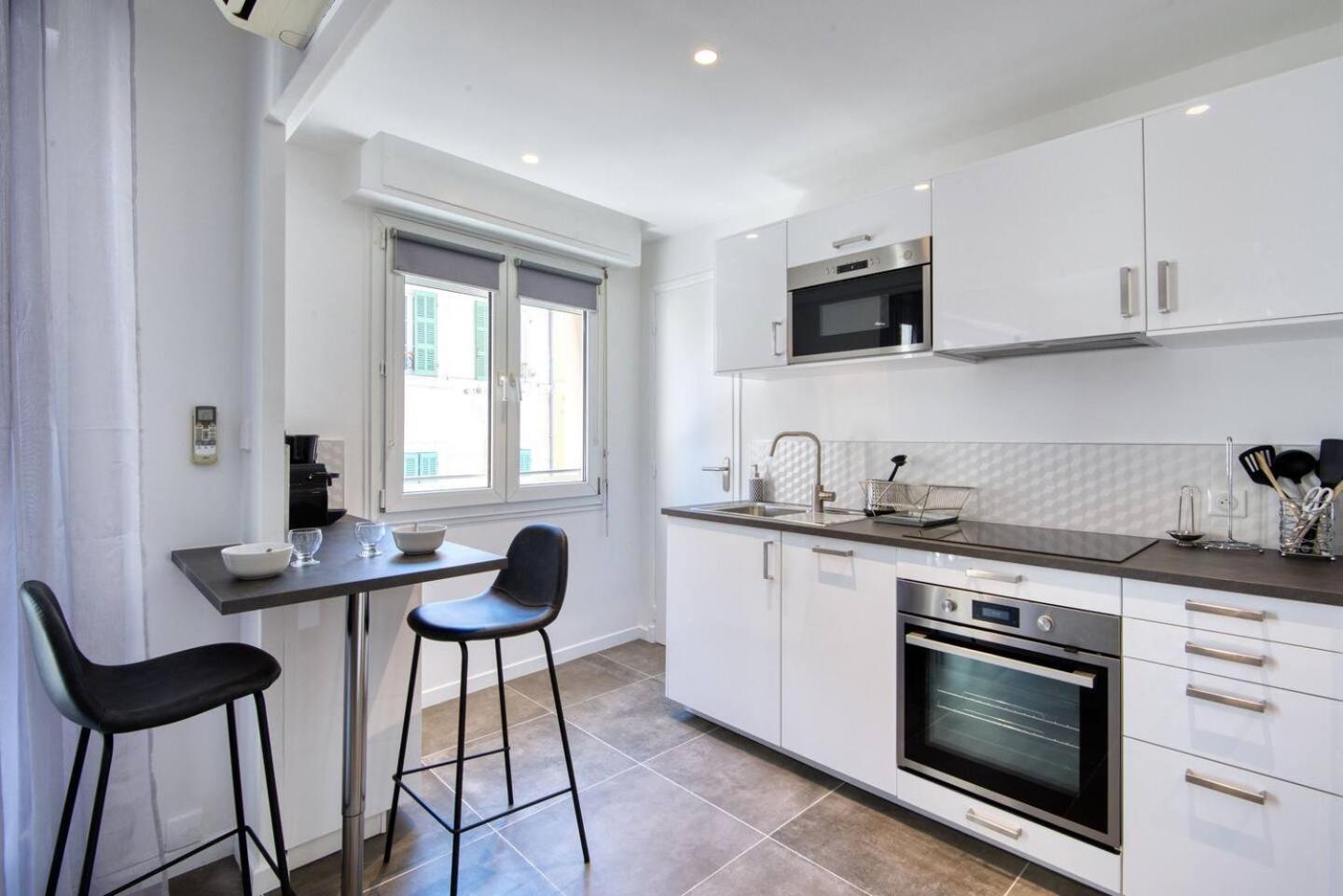 Sainte-catherine - Superbe Avec Balcon Vieux-port Apartment *