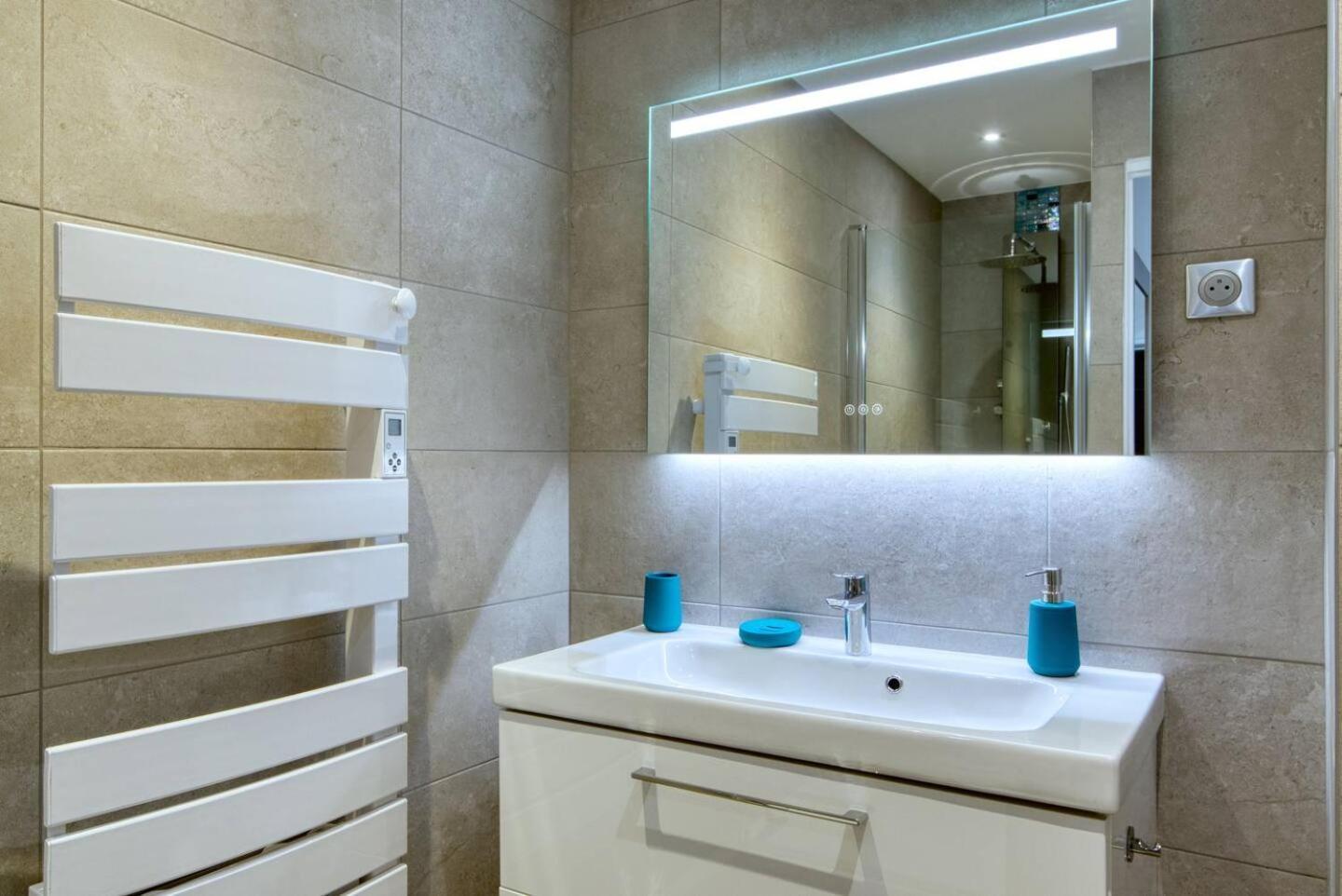 Sainte-catherine - Superbe Avec Balcon Vieux-port Apartment Marseilles