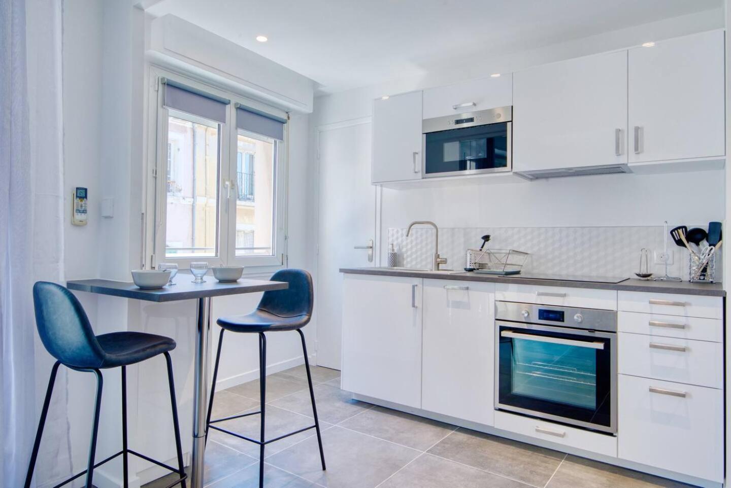 Sainte-catherine - Superbe Avec Balcon Vieux-port Apartment