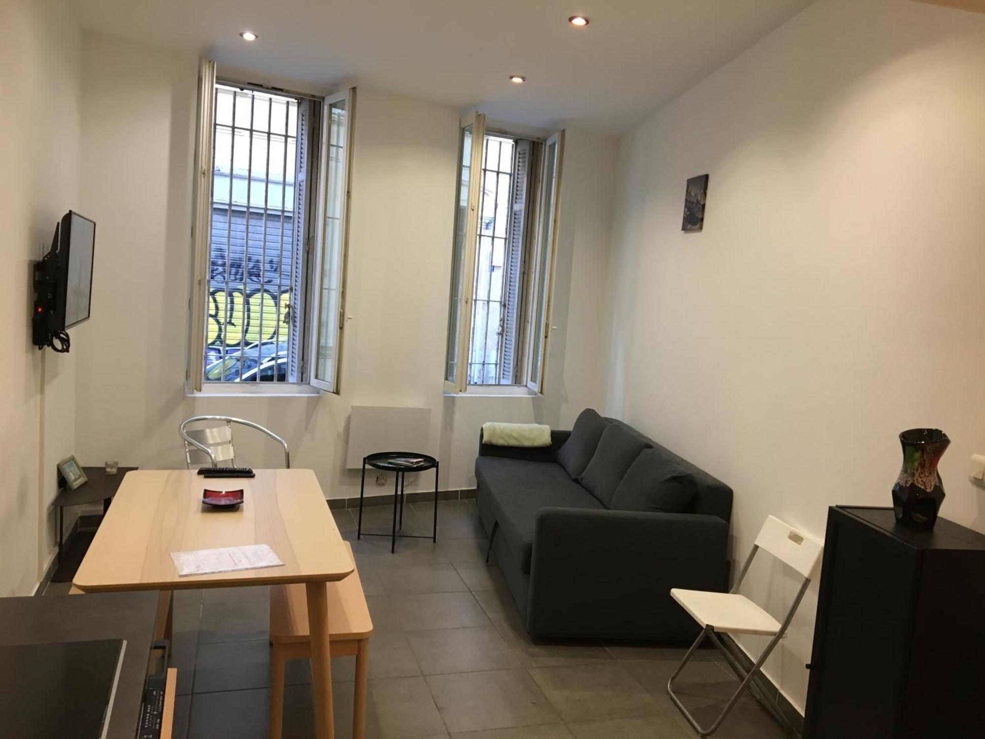 Flc-panier- Old Port 500m - T3- 2 Bedrooms -maxi 6 Guests * Marseilles