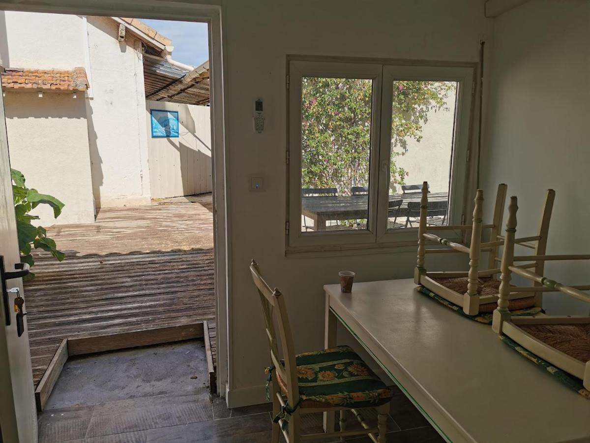 Biệt thự Calanques Prado Stade Et Parking Marseille