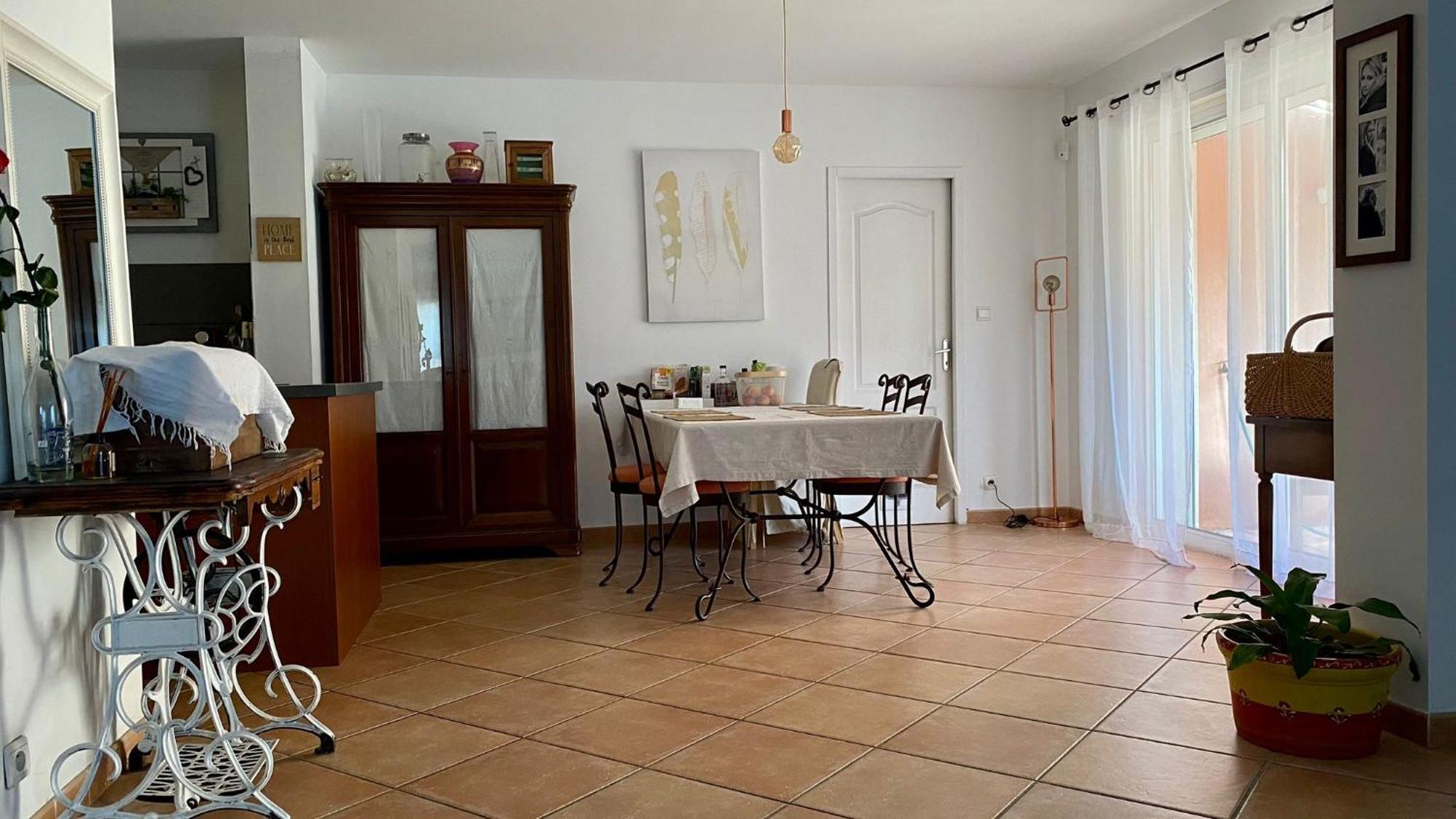 Maison Cauviere * Marseilles