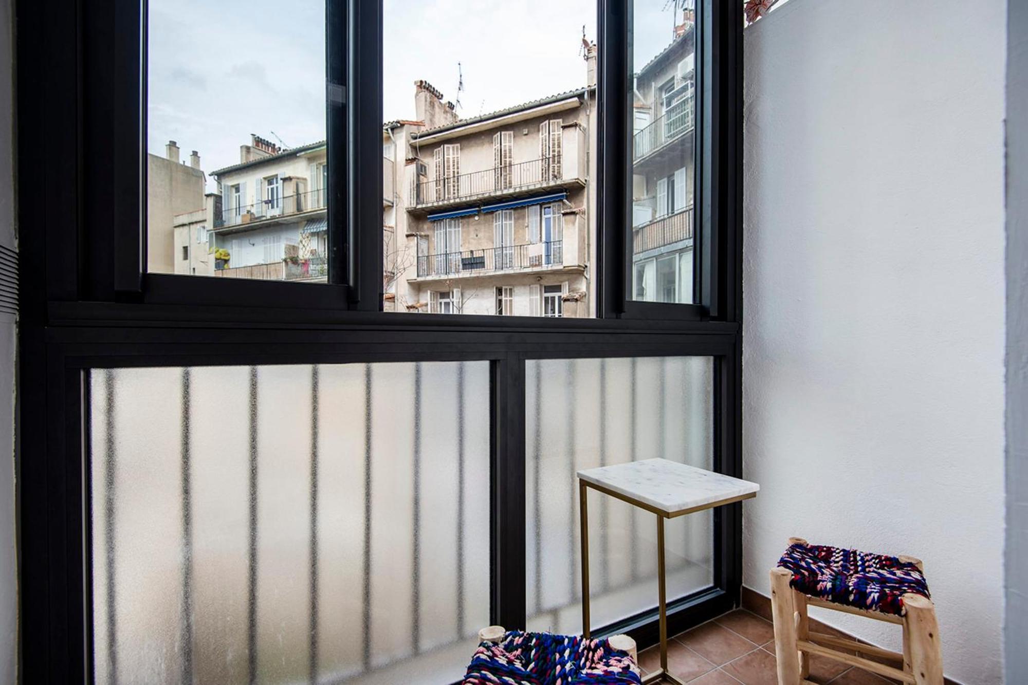Apartment Spacious In The Heart Of Marseilles