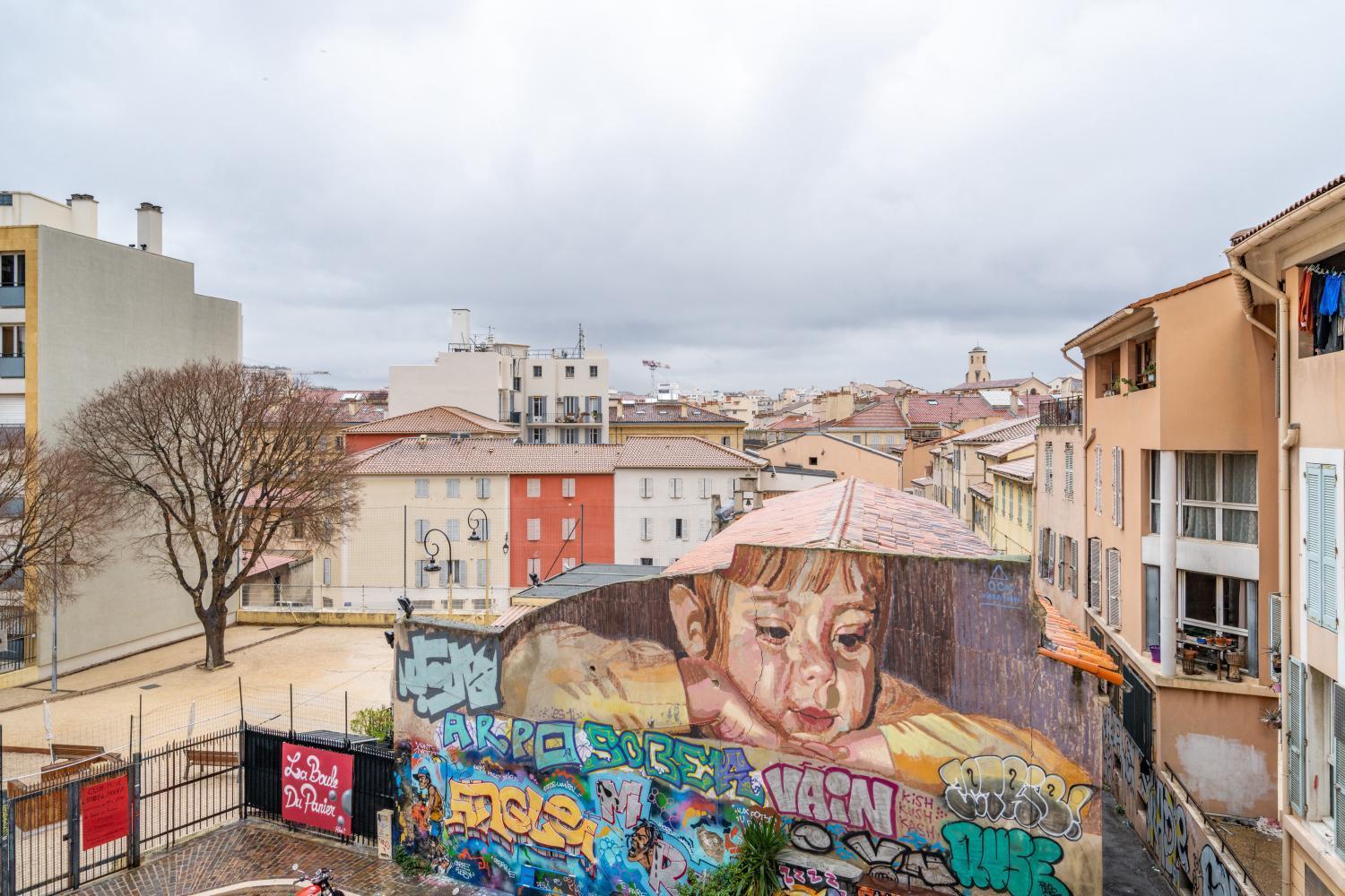 T2 Au Coeur Du Panier * Marseille