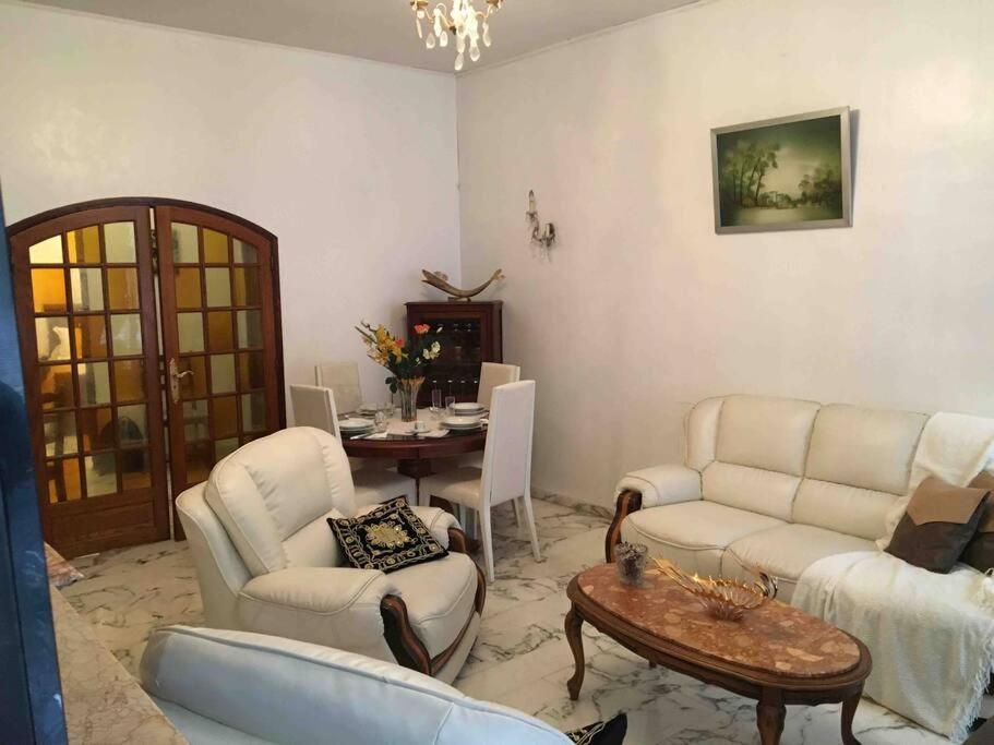 Appartement Flc-charm Of Old- Large 3 -st Charles- Box 1 Car Extra *