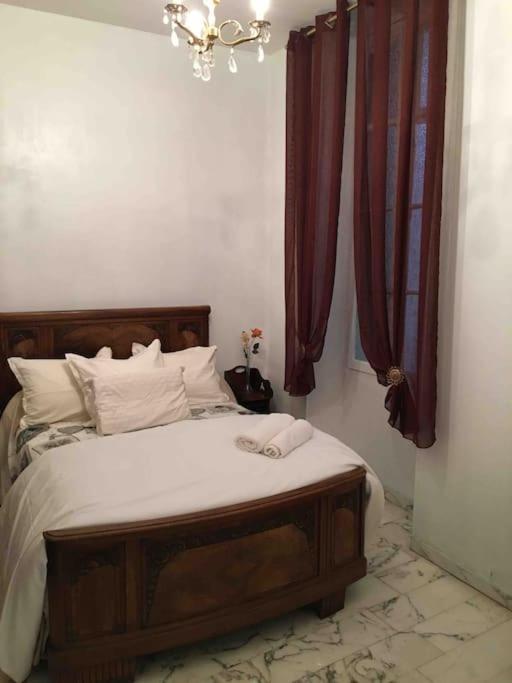 Flc-charm Of Old- Large 3 -st Charles- Box 1 Car Extra Appartement *