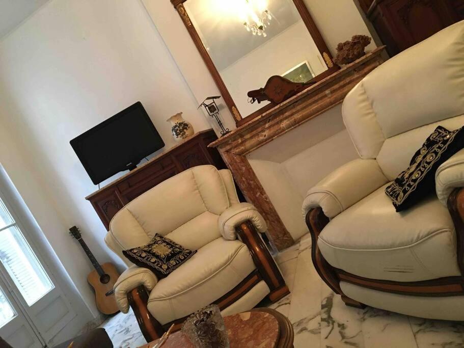 Flc-charm Of Old- Large 3 -st Charles- Box 1 Car Extra Appartement