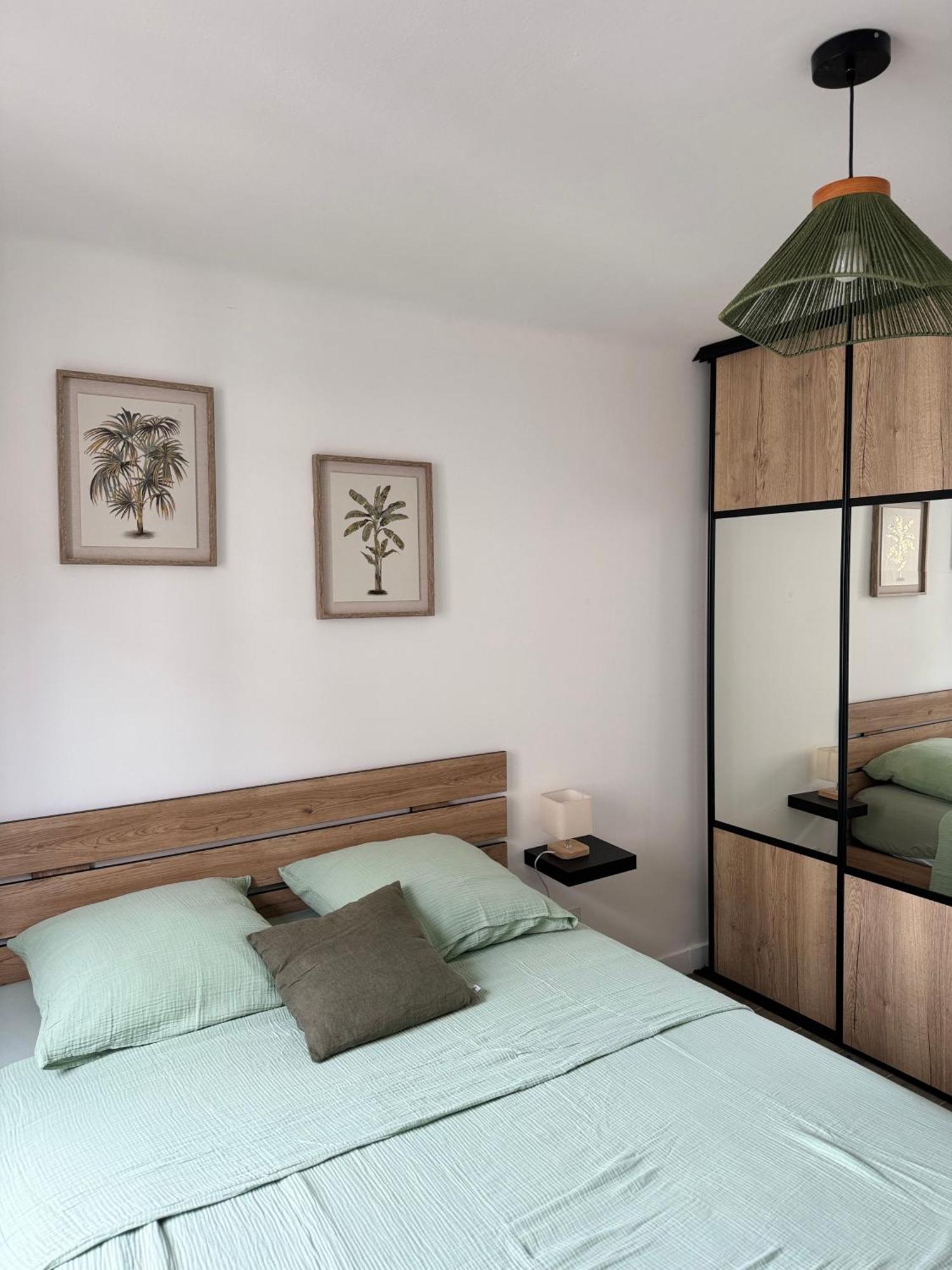 T3 Traversant 53m2 Vue Mer Apartment Marseille