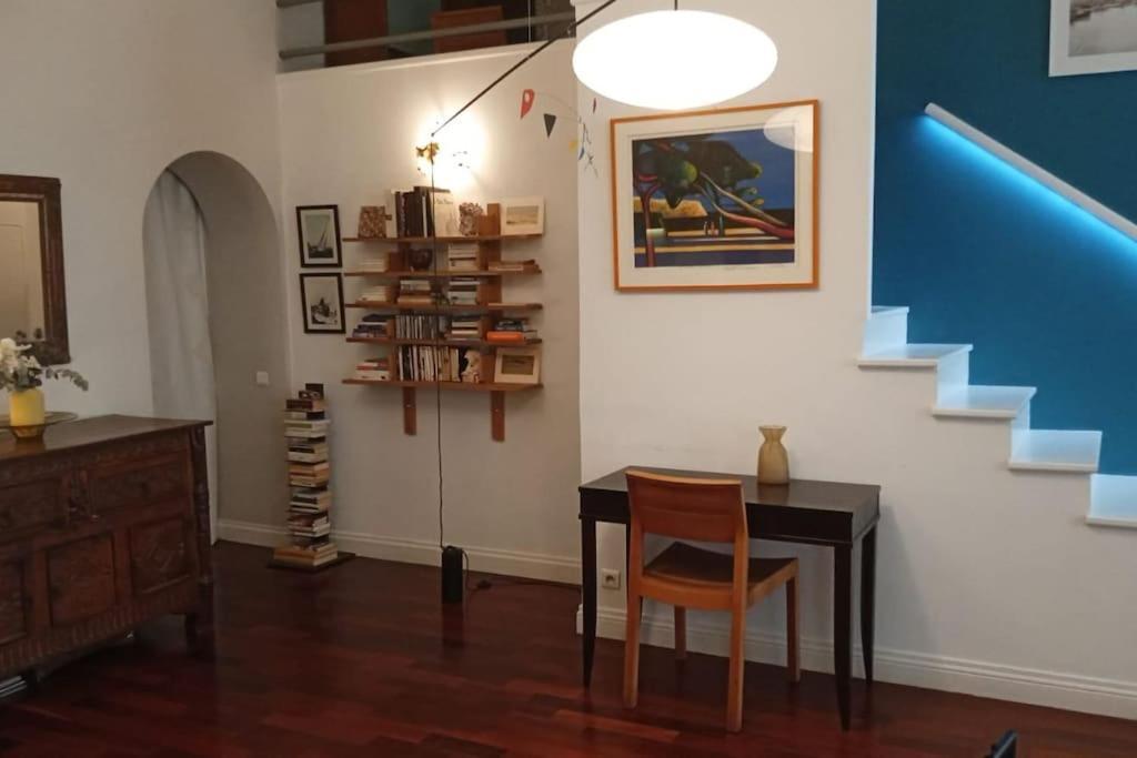 Le Voilier 100 M Cours Julien Appartement