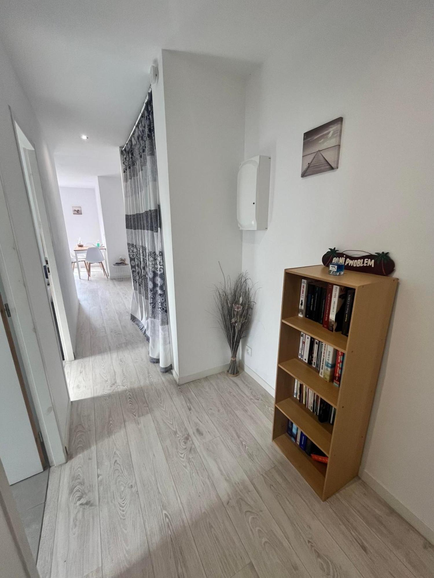 T2 Calme , Climatise Et Piscine Privee Apartment
