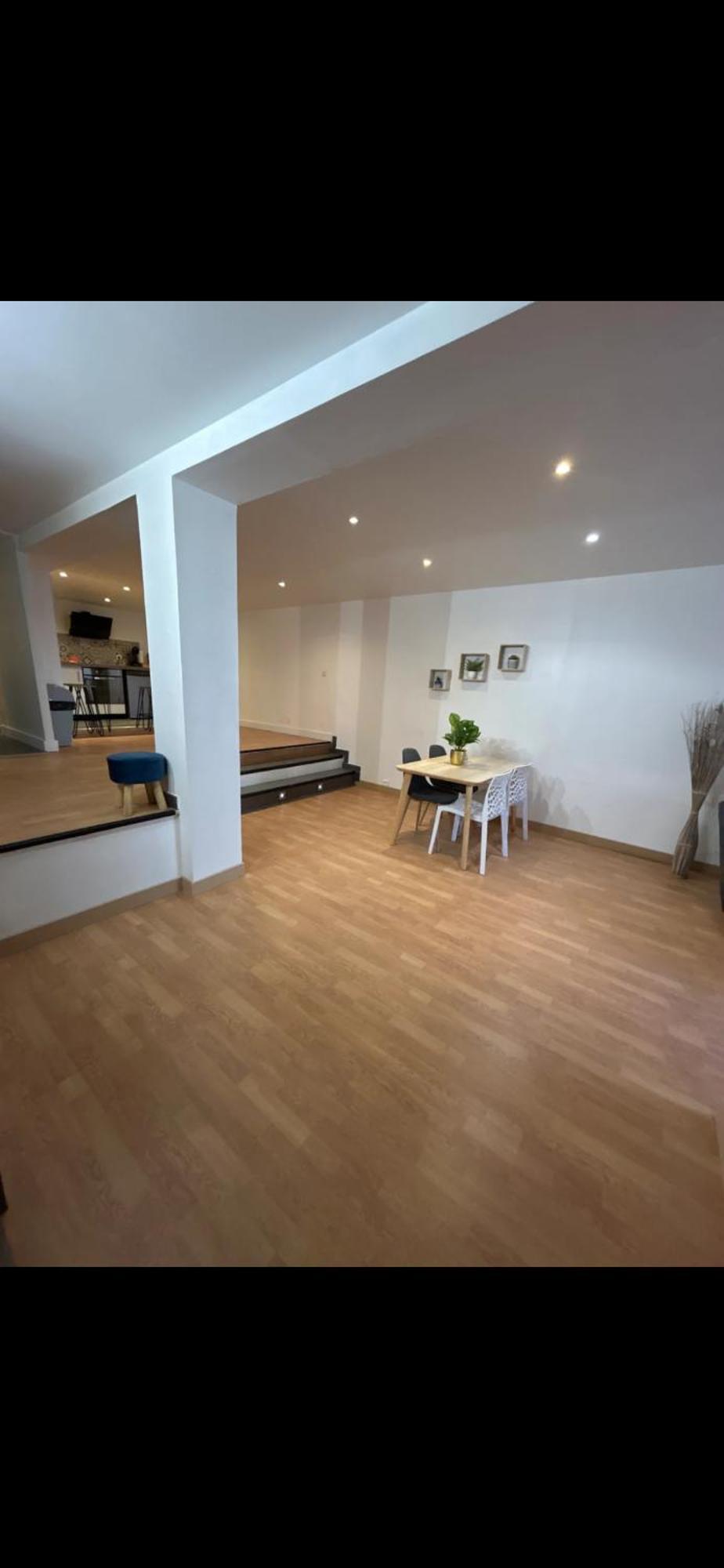 Gare Saint Charles Tgv 6 Personnes Appartement Marseilles