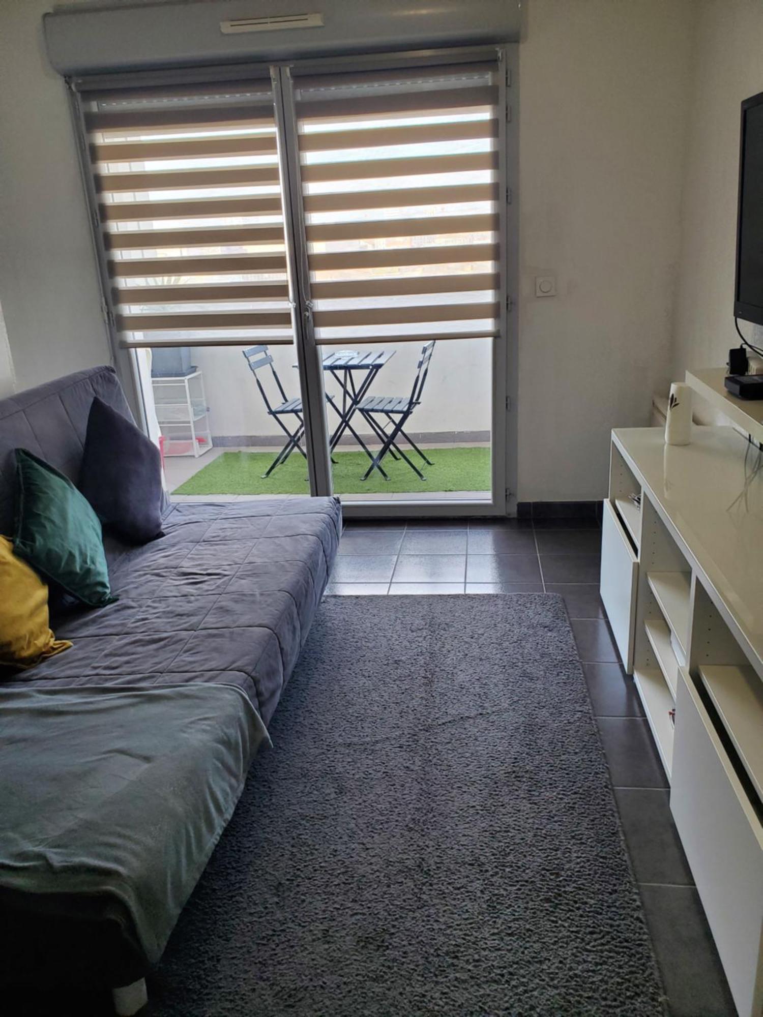 Apartment Gk2night, Avec Parking Sous Sol Gratuit *