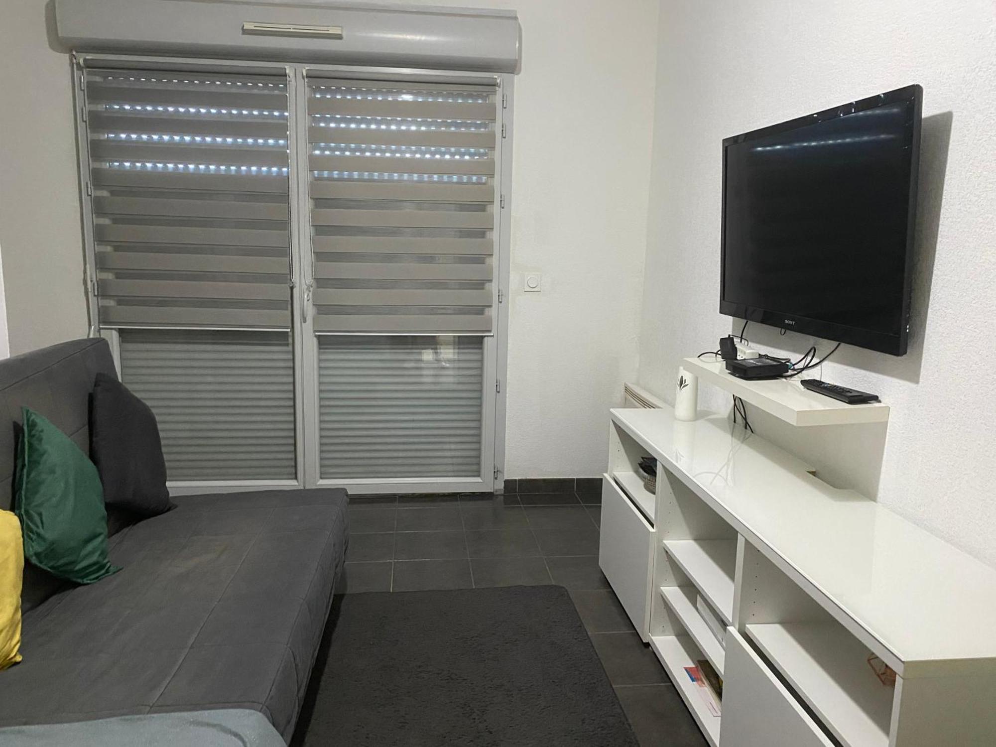Gk2night, Avec Parking Sous Sol Gratuit * Marseille