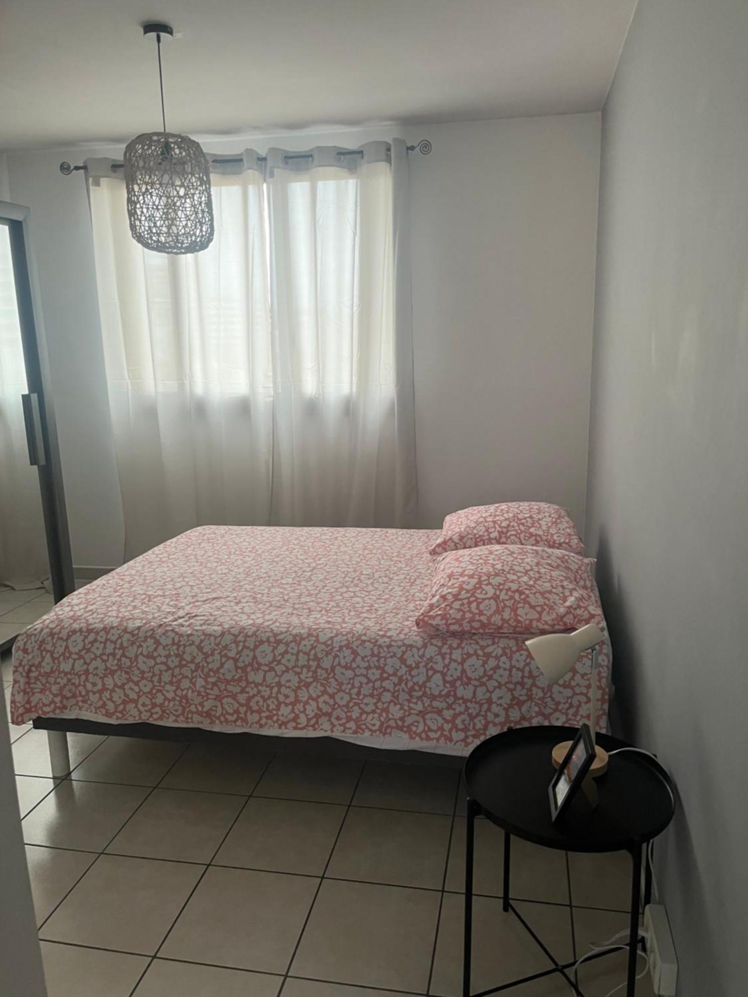 T3 Proche Metro -draps Et Serviettes Inclus Appartement Marseilles