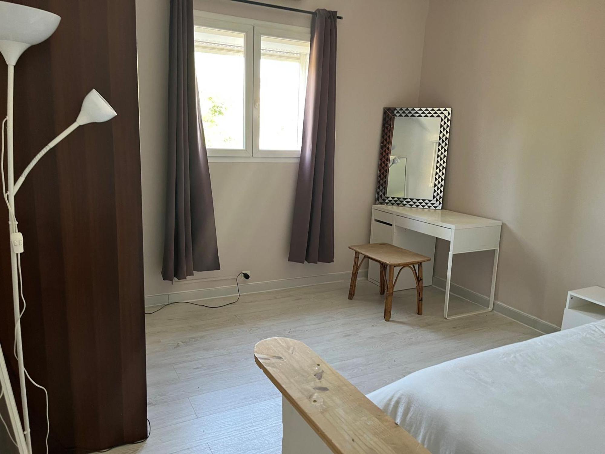 Maison De 40m2,clim, Wifi, Jardin Et Parking Villa