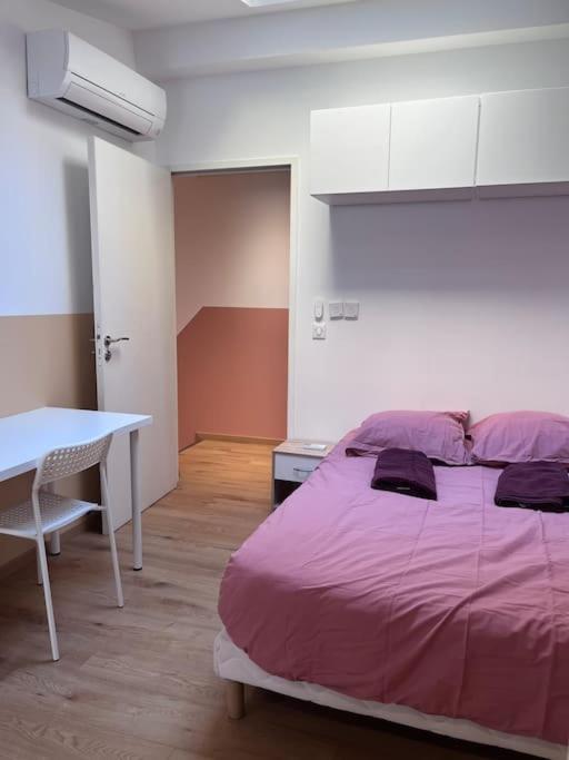 Apartment Grand Confort 3 Avec Cour Interieure *