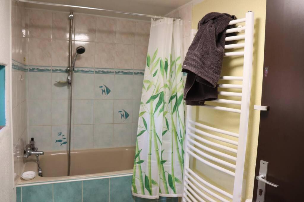 Appartement Estaque Cozy Nest With A Magical View Of The Sea Marseille