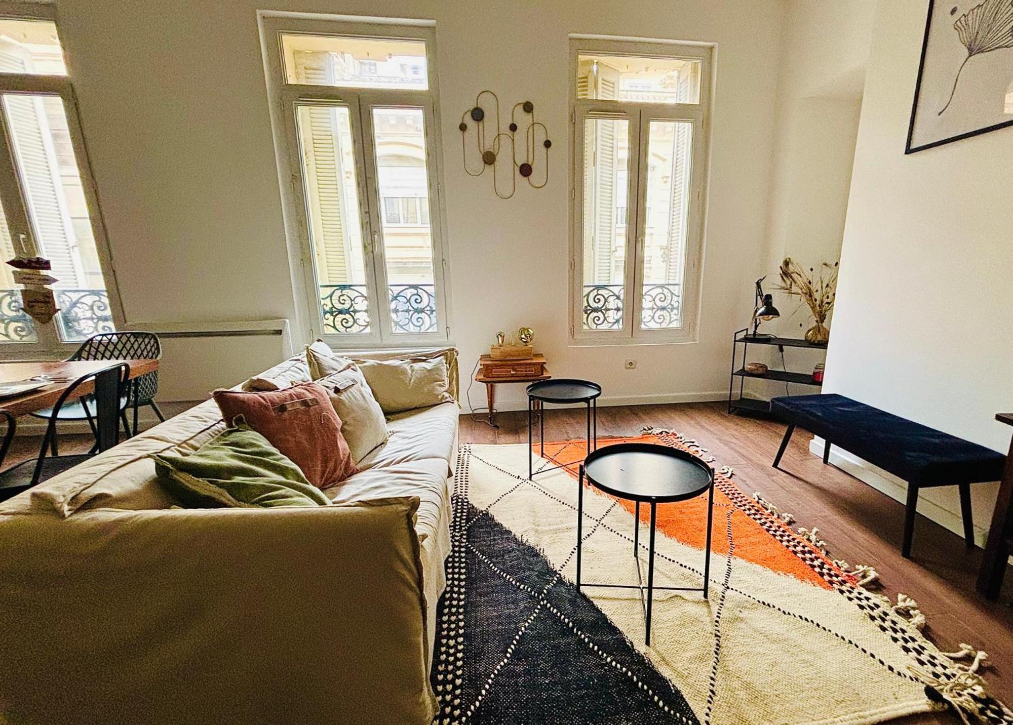 Grand T4 Au Coeur De Apartment