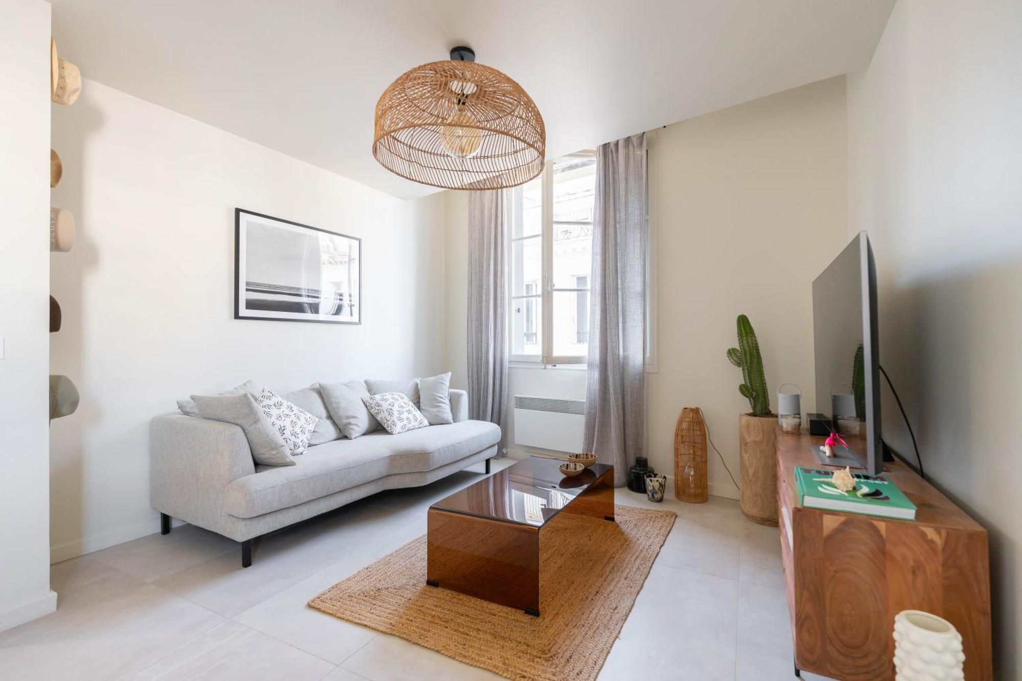 Sweet Cocoon In A Center Marseille