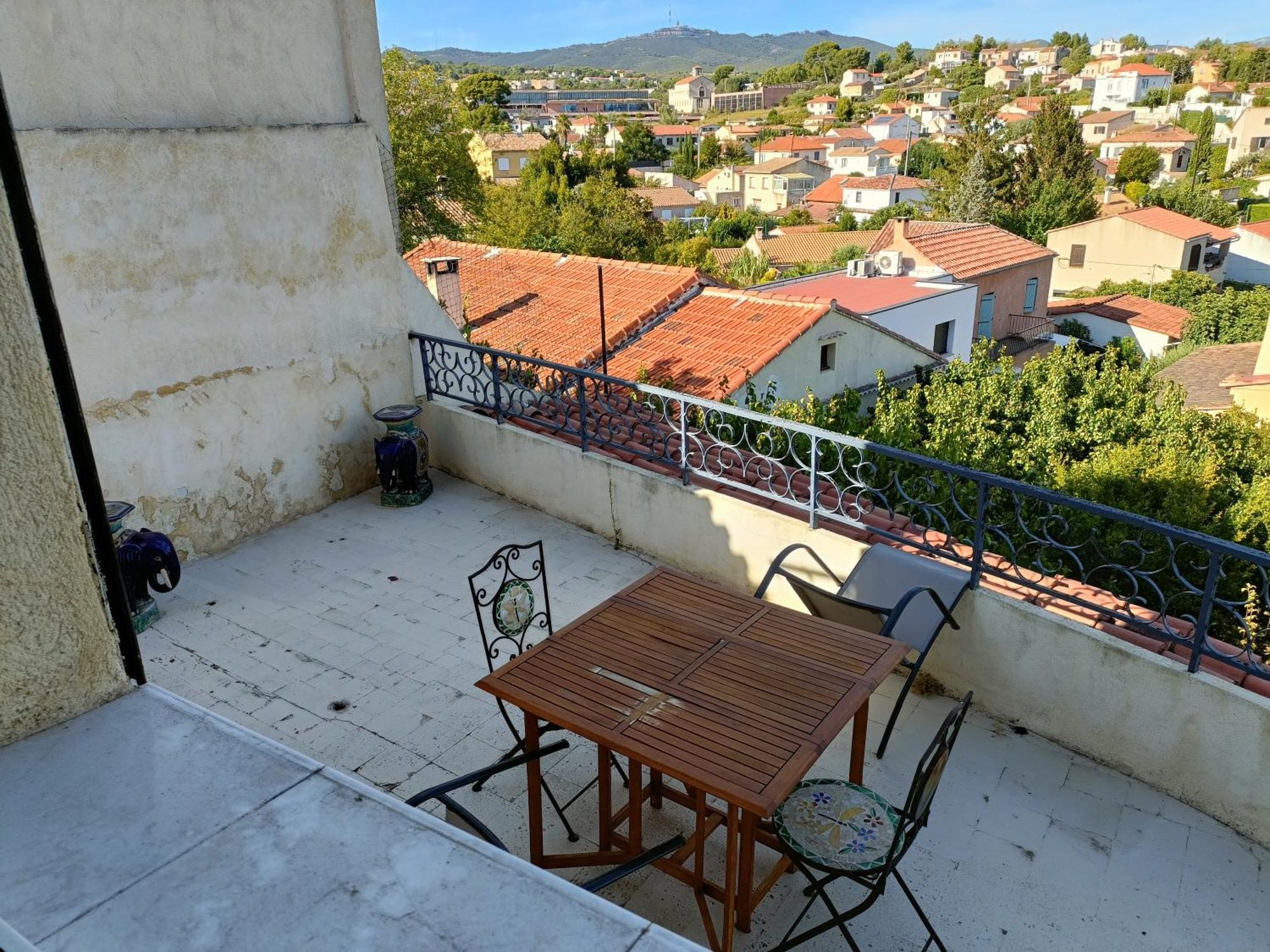 Maison Individuelle Vue Sur Le Massif De L'etoile Marseille