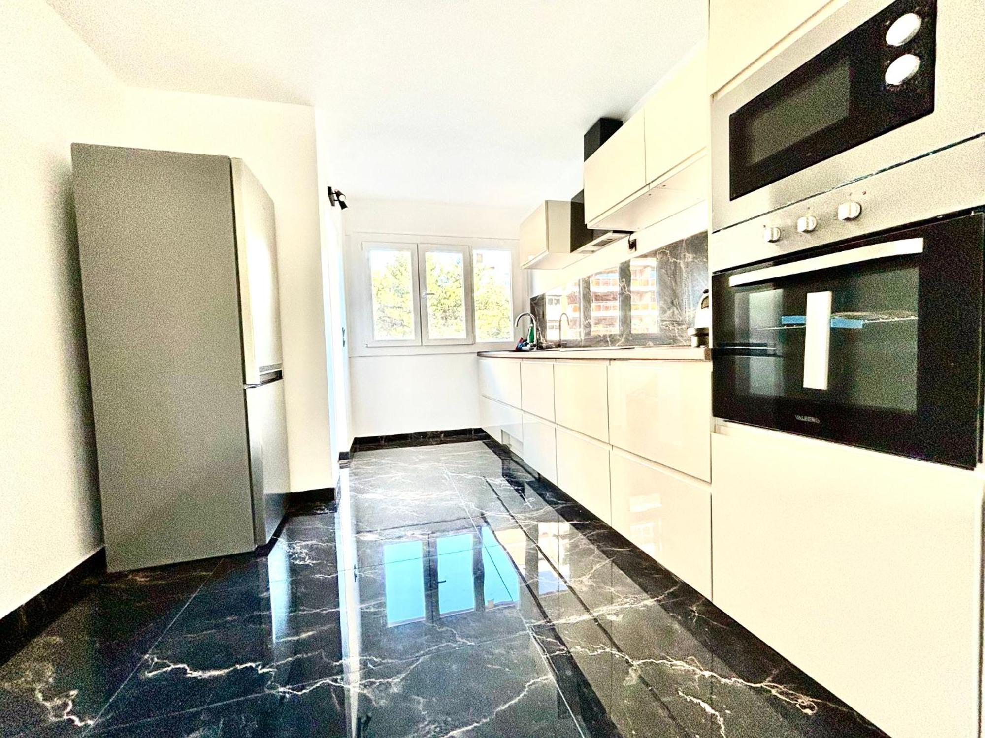 Apartment Lili T4 Centre Marseille