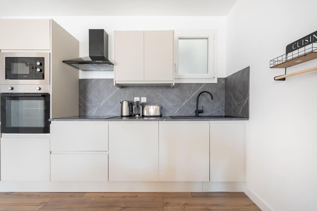 Amazing Flat Near Beach Marseille