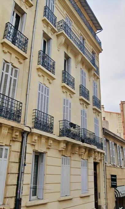 Spacieux T4 Avec Cours Privee * Marseilles