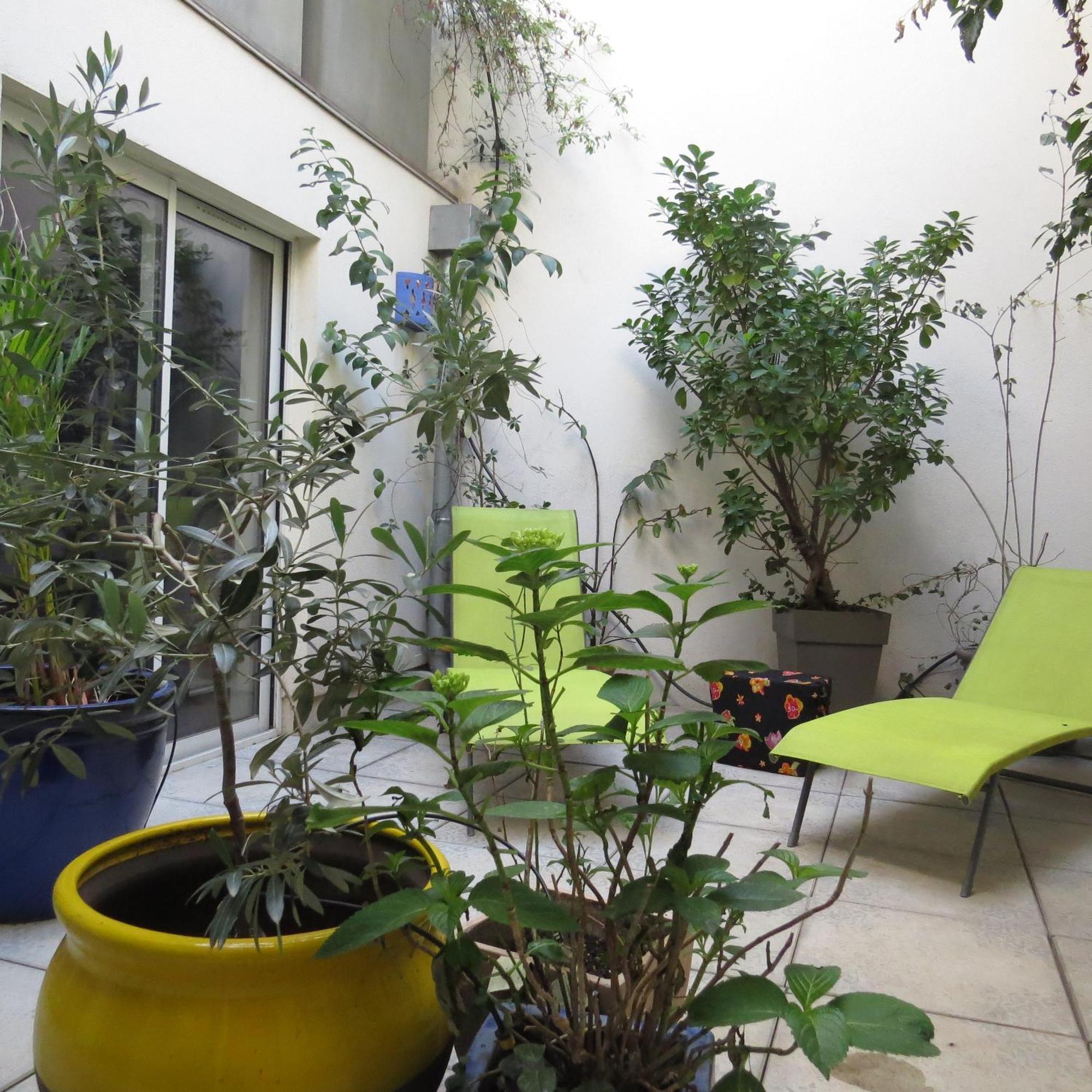 Loft Lumineux: 3-bedroom With Patios And Private Garage Villa *