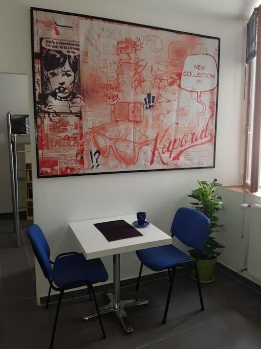 C Apartment *