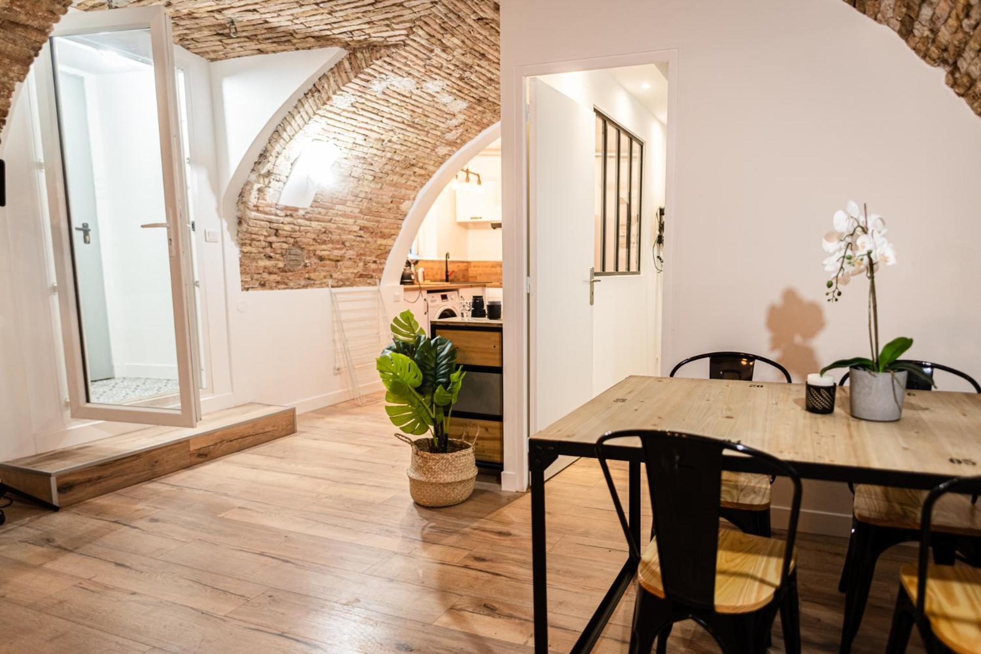 Les Voutes Du Vieux-port Apartment