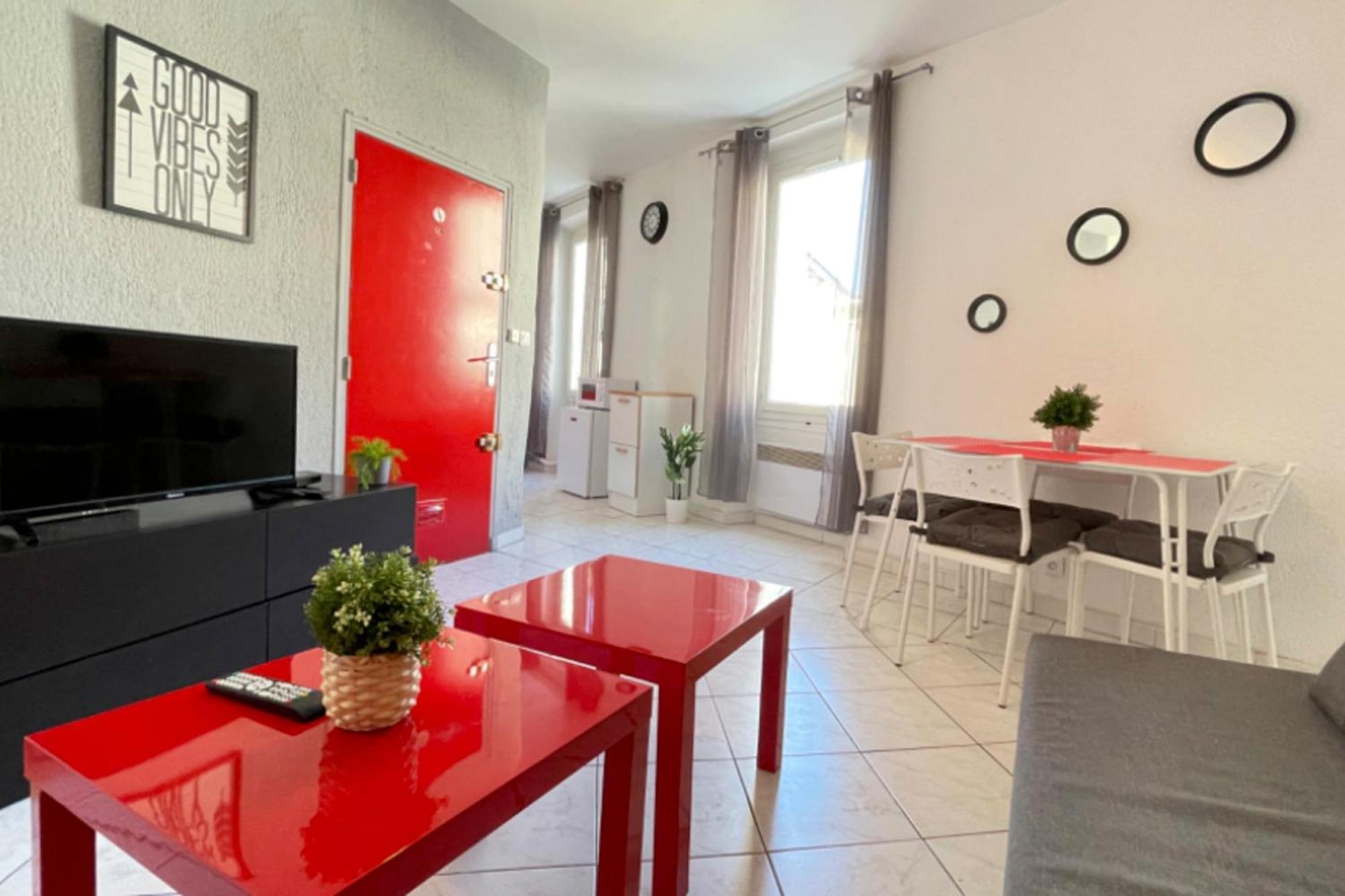Le Dolce Vita T2 Citycenter Wifi-netflix Apartment
