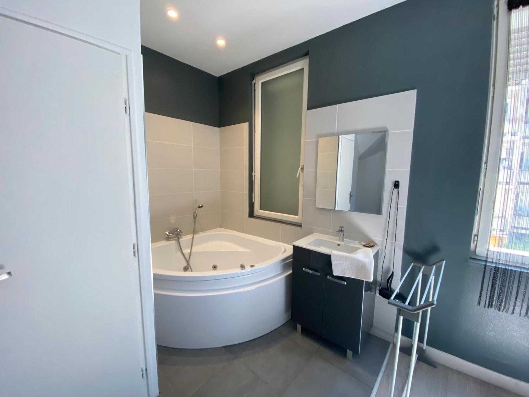 Appartement Bienvenus A These -