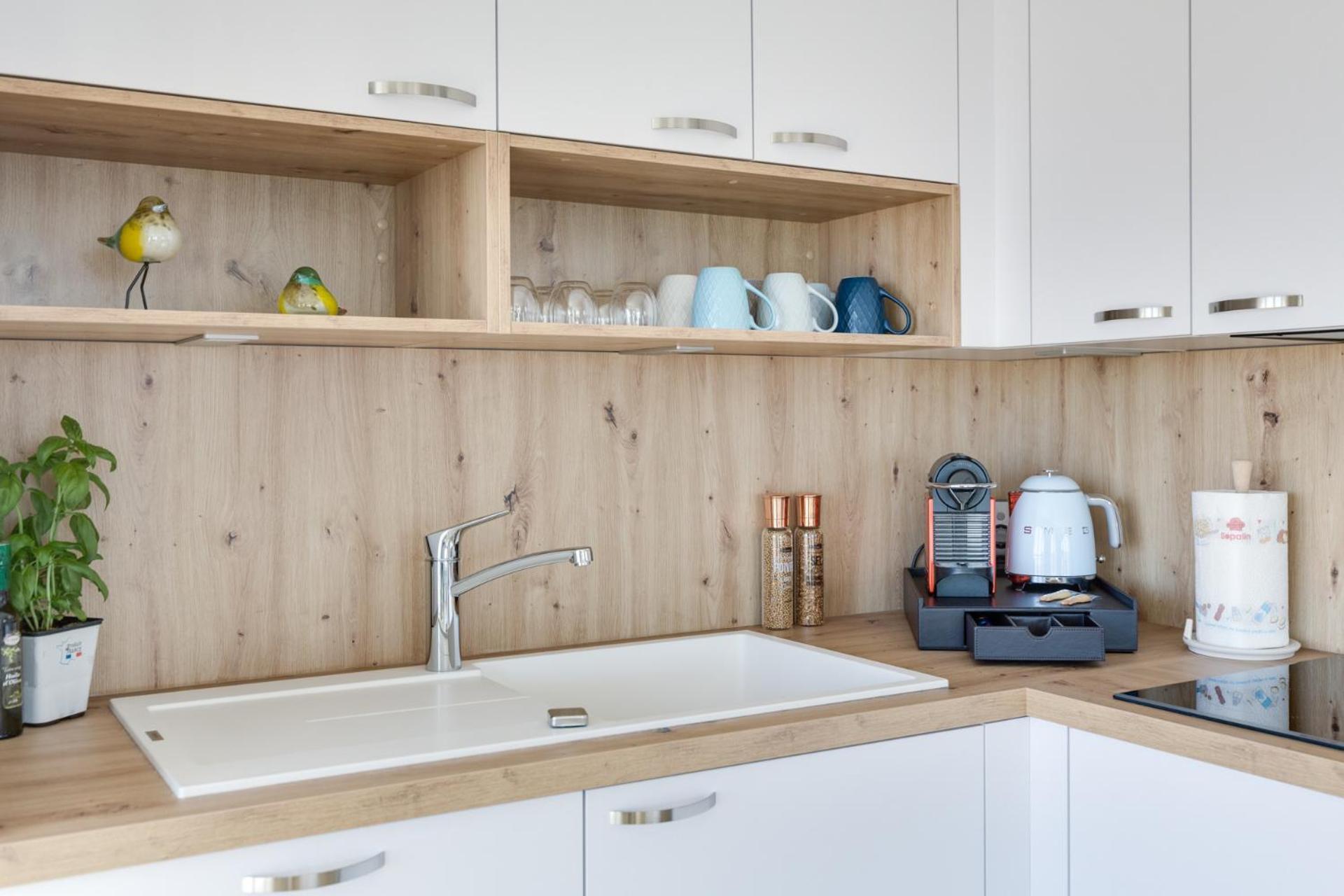 Apartment Luxe, Vue Et Parking Prive