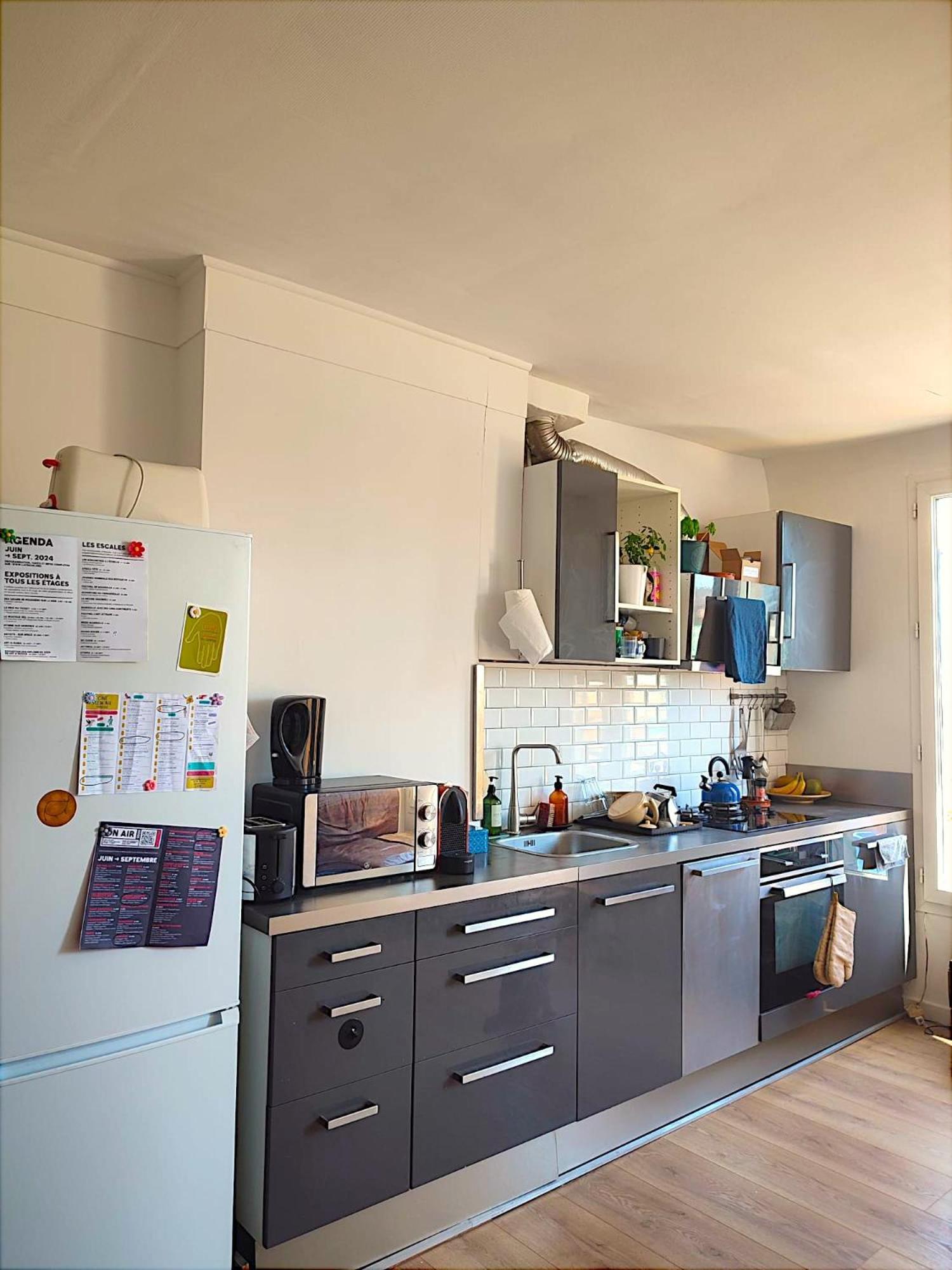 Sunny And Fully Furnished Duplex In Marseille