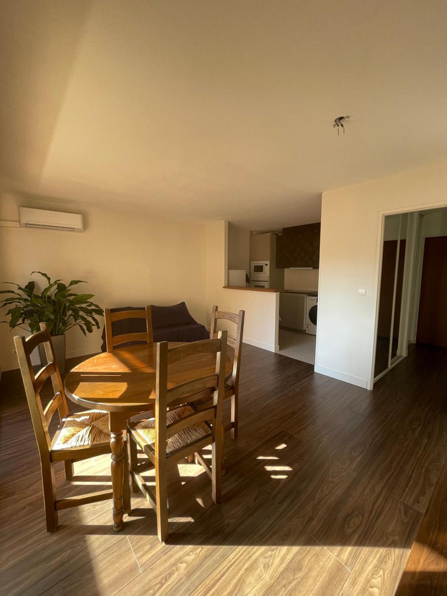 Apartment Superbe T2 Avec Box Garage Proche Velodrome Et Prado Marseille